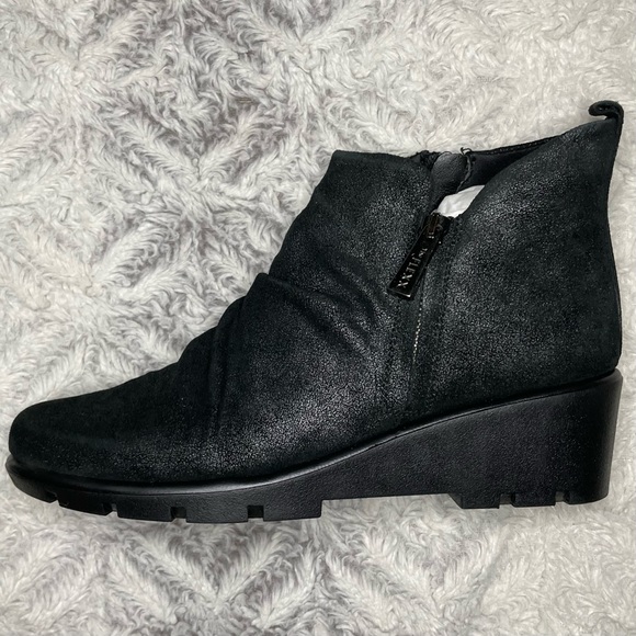 The FLEXX Slingshot Leather Wedge Booties in Black Graffio - Picture 7 of 8